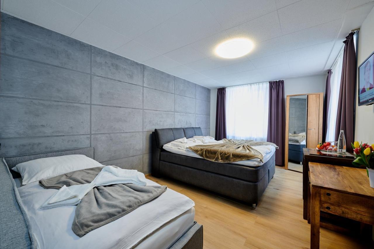 Hotel Giamas Щраубинг Екстериор снимка